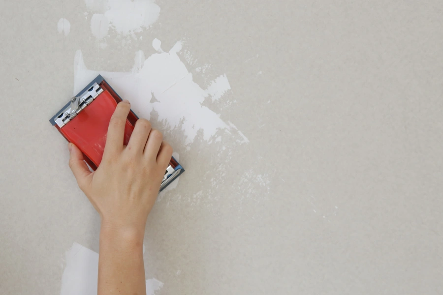 How To Choose A Reliable Drywall Repair Contractor in Riverside, CA